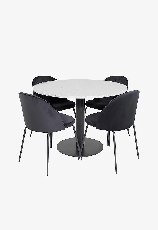 Härlig Stol som passar bra vid många olika tillfällen.