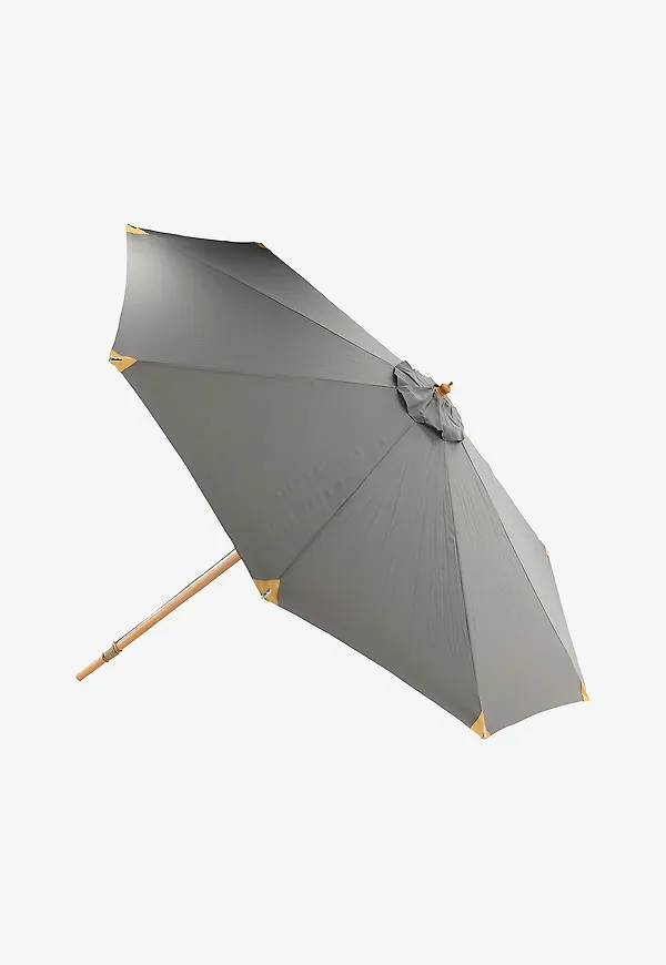 Mysig utemöbel 2025 från Venture Home.