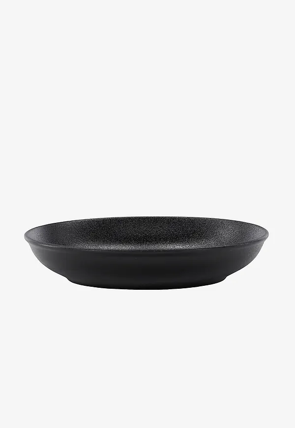 Snygg matta i svart från Venture Home.