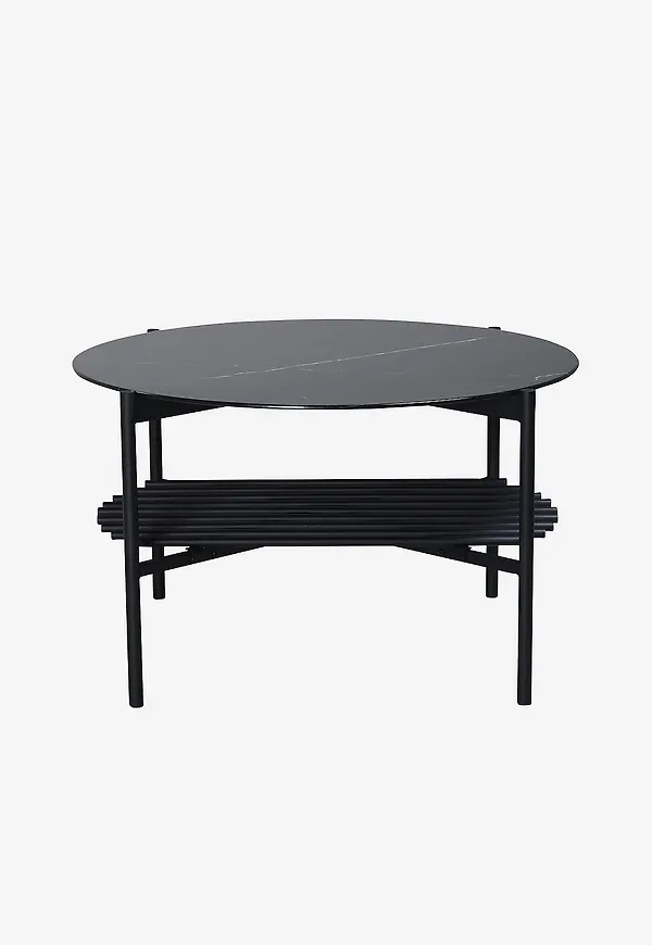 Supersnygg bord som passar bra vid många olika tillfällen.