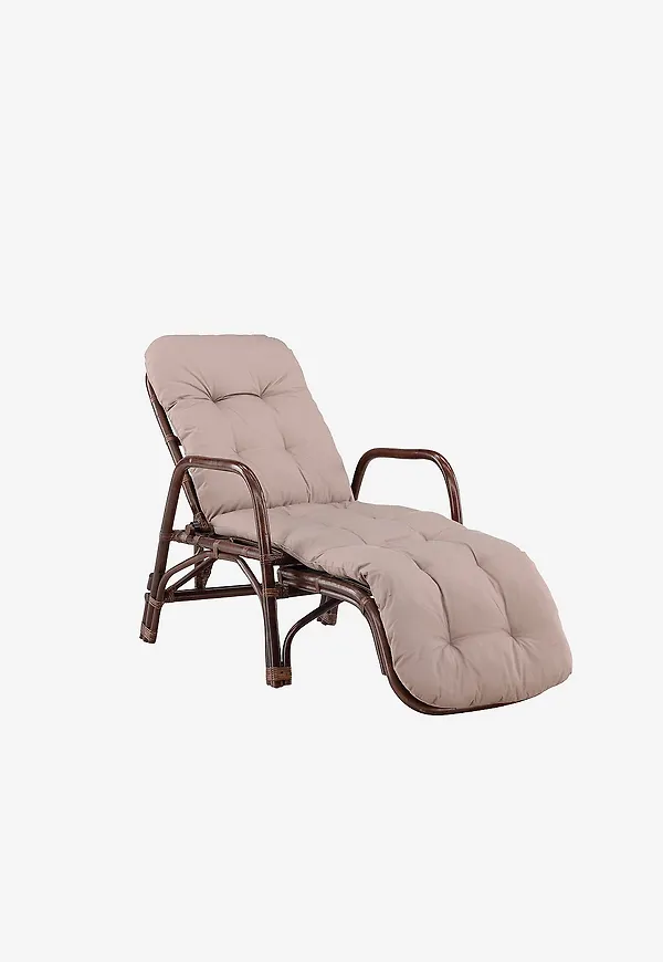 Riktigt trendig brun säng 2025 från Venture Home.