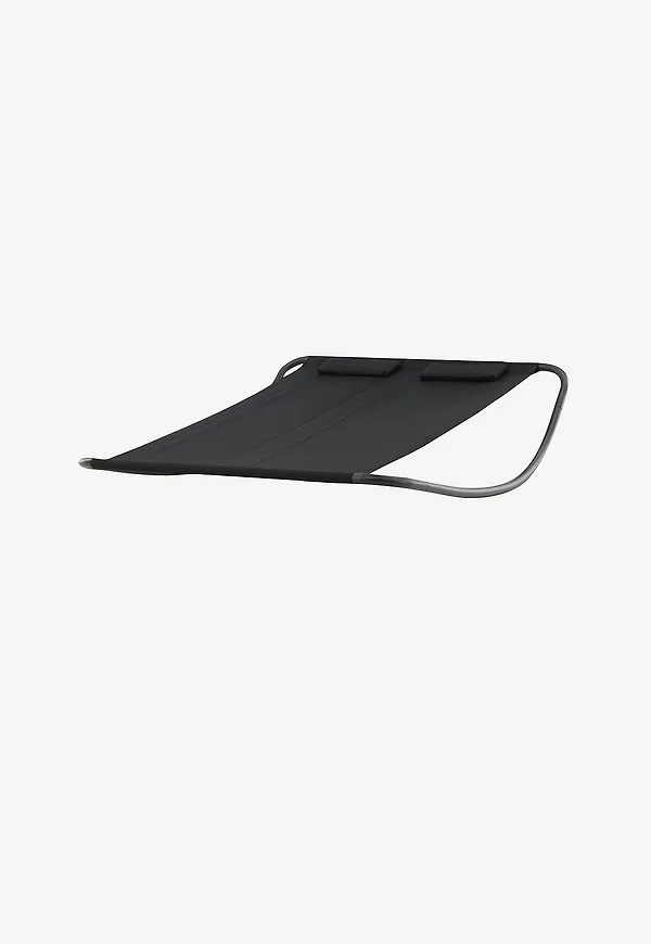 Fin svart säng 2025 från Venture Home.