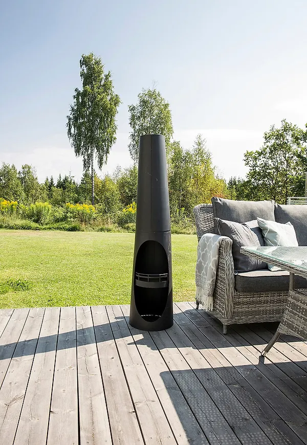 Svart Venture Home-möbel i modern modell.