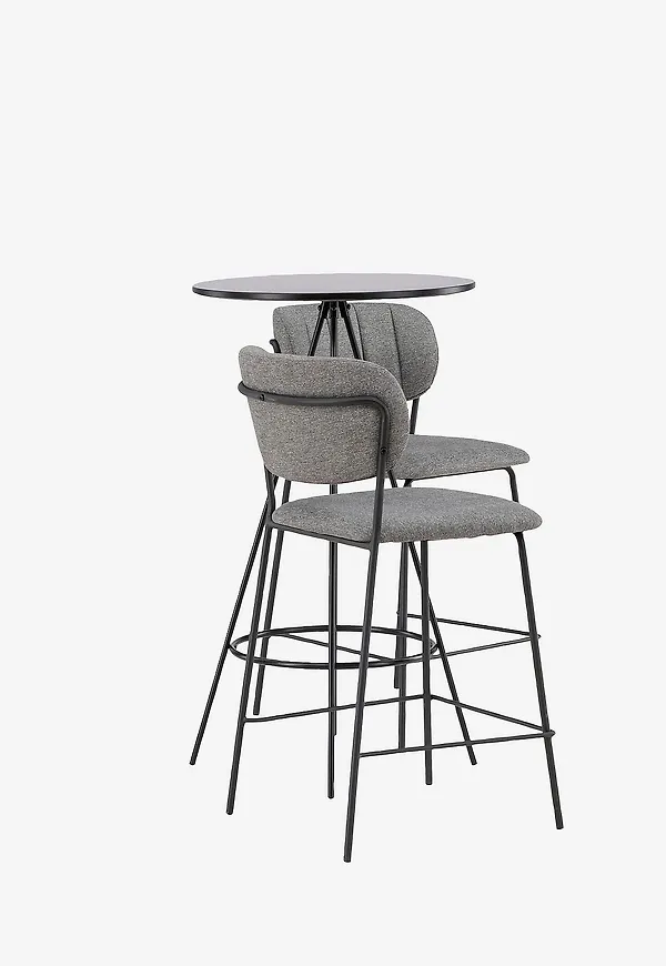 Svart Venture Home-grupp i otroligt fin modell.
