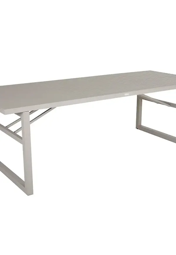 Stilriktig bord som passar bra vid många olika tillfällen.