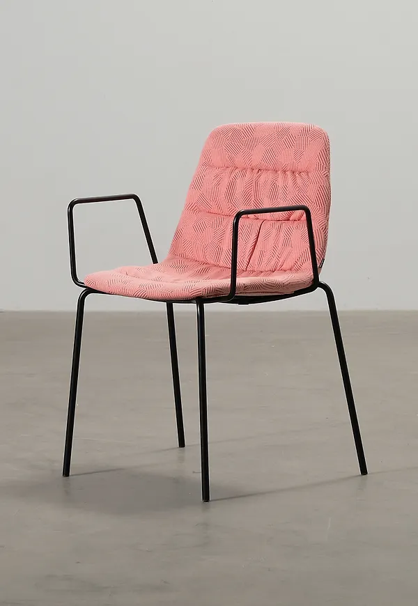 Rosa Viccarbe-snurrstol i riktigt snygg modell.