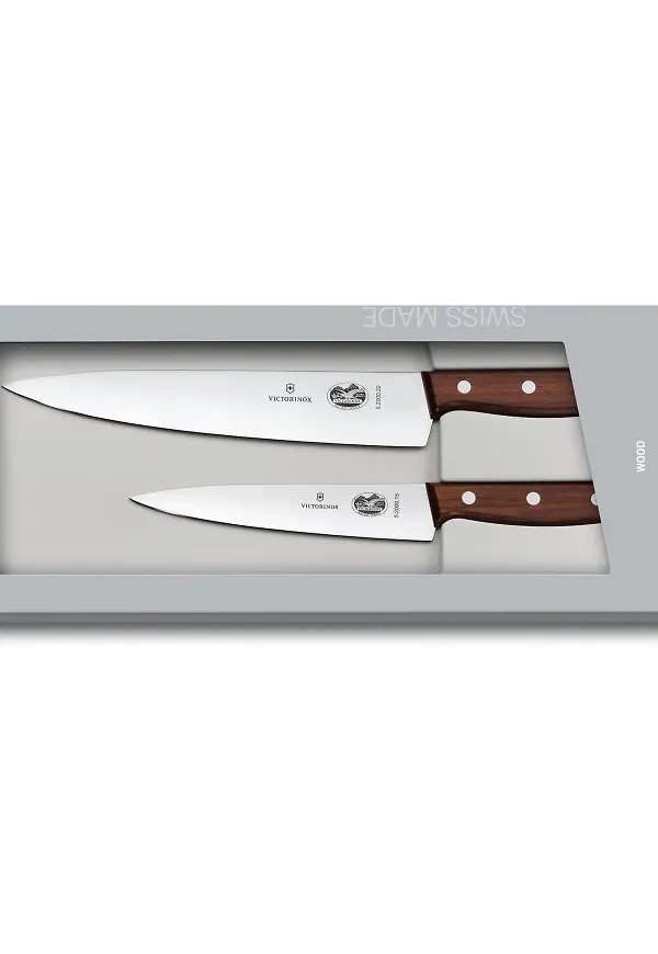 Silverfärgad Victorinox-knivset i riktigt snygg modell.