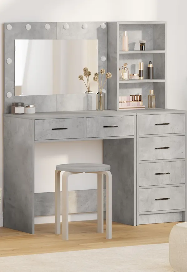 Otroligt fin bord som passar bra vid många olika tillfällen.