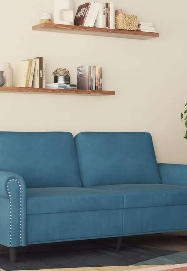 Trendig Soffa som passar bra vid många olika tillfällen.