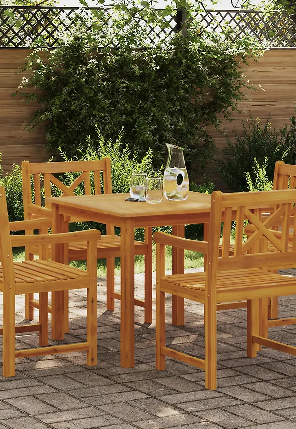 Exklusiv bord som passar bra vid många olika tillfällen.