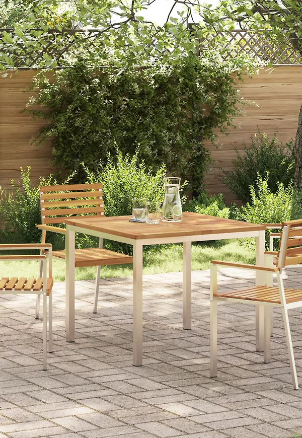 Komfortabel utebord i brunt från vidaXL.