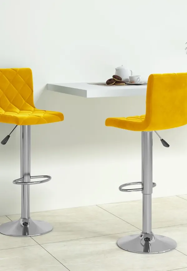 Klassisk Stol som passar bra vid många olika tillfällen.