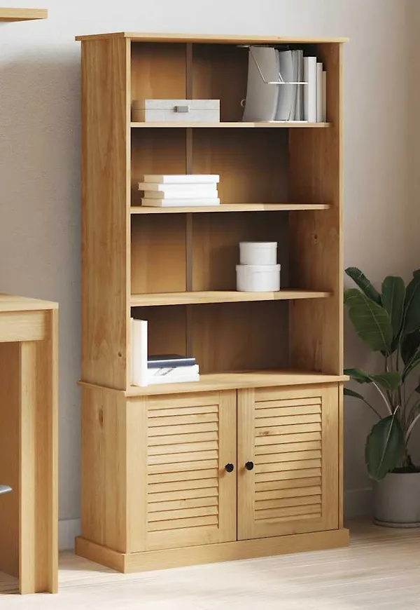 Skön Hylla som passar bra vid många olika tillfällen.