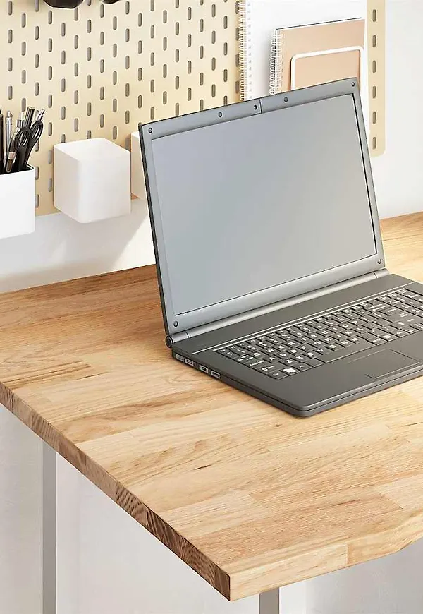 Otroligt fin bord som passar bra vid många olika tillfällen.