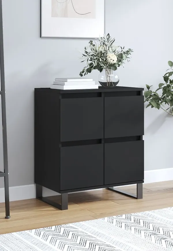 Svart järnbord som passar perfekt till sommaren 2025!