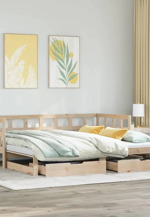 Otroligt fin Säng som passar bra vid många olika tillfällen.