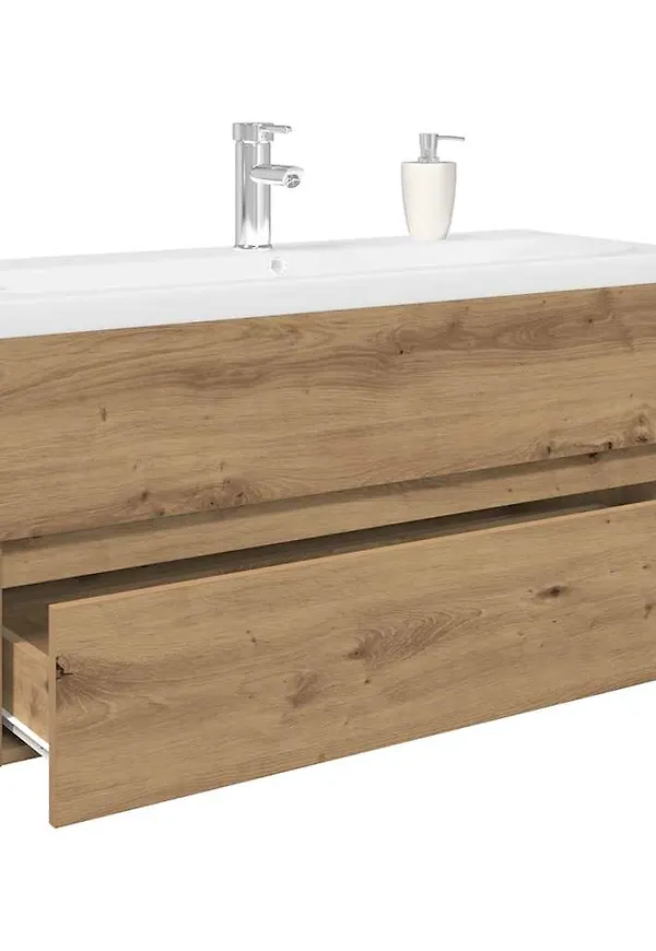 Skön vidaxl skåp i brun färg gjord i ek.