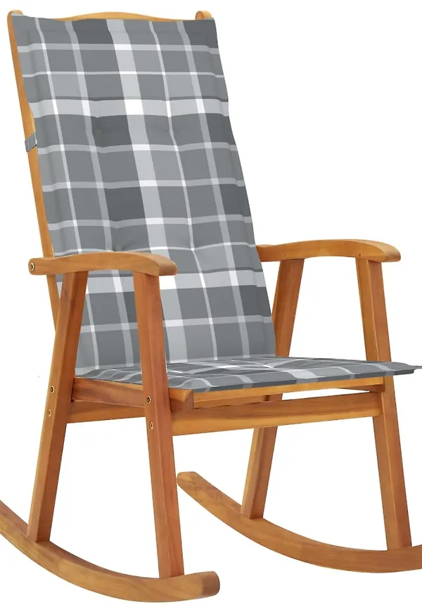 Jättesnygg Stol som passar bra vid många olika tillfällen.