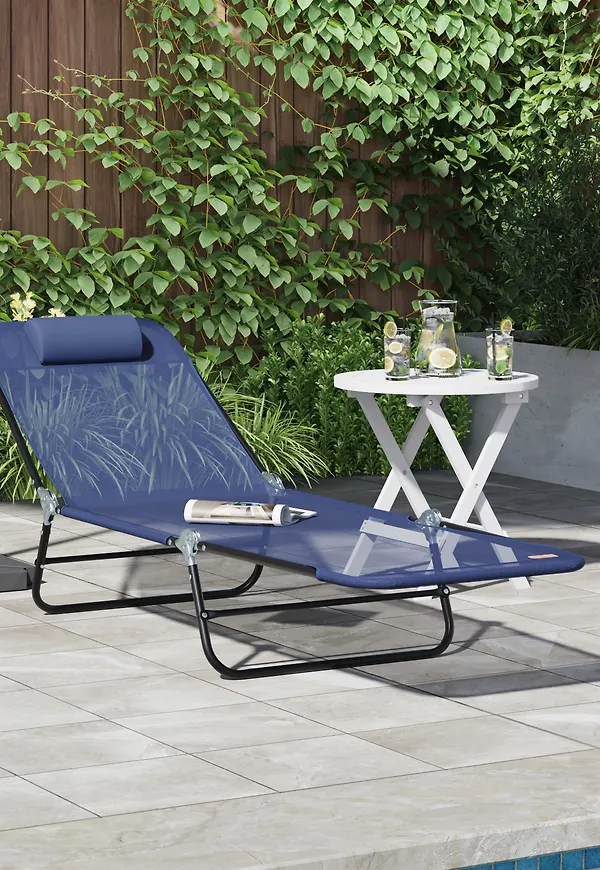 Cool Stol som passar bra vid många olika tillfällen.