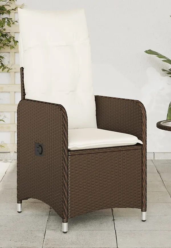 Stilriktig Stol som passar bra vid många olika tillfällen.