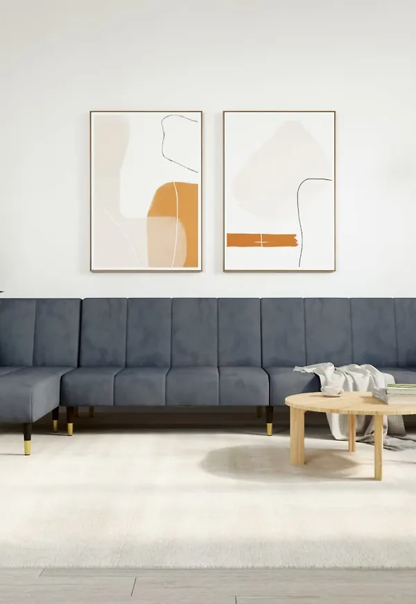 Grå soffa som passar perfekt till sommaren 2025!