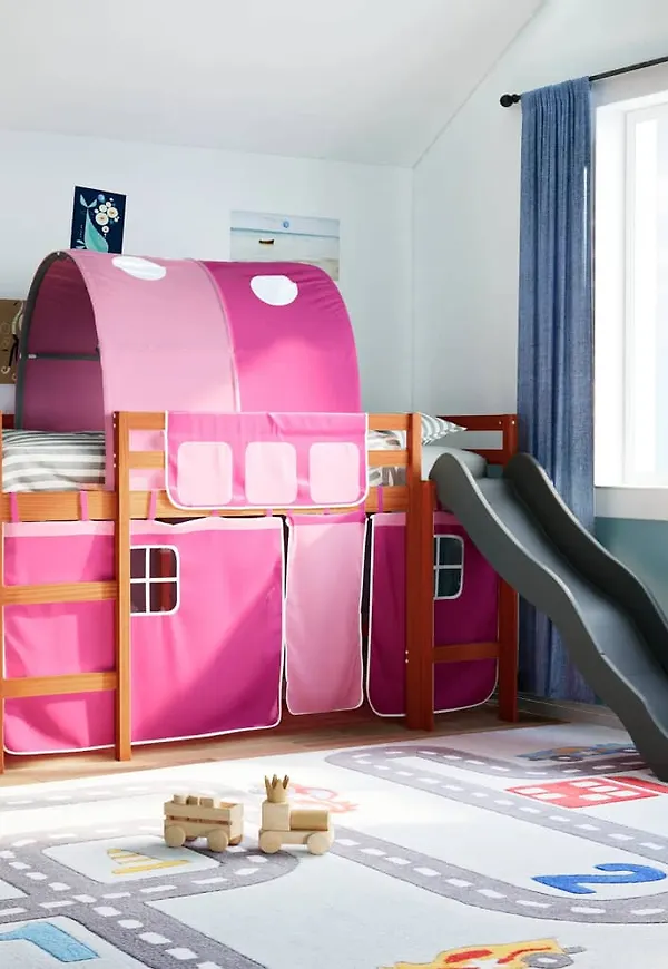 Fantastiskt fin Säng som passar bra vid många olika tillfällen.