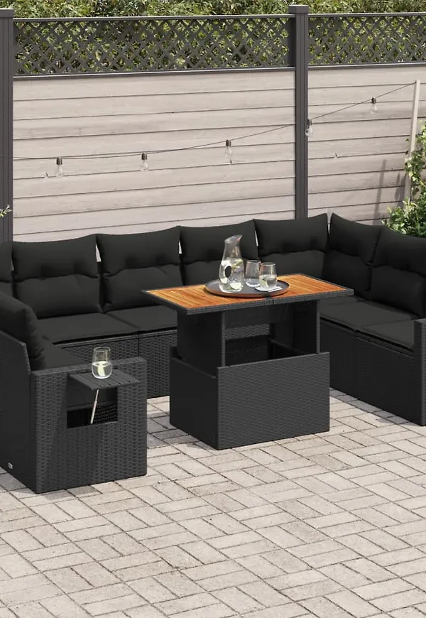 Klassisk bord som passar bra vid många olika tillfällen.