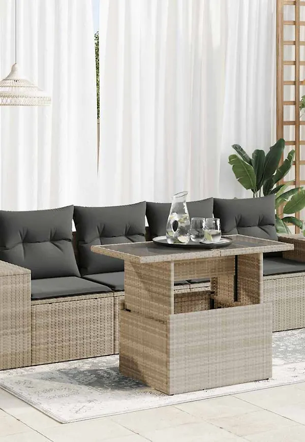 Komfortabel bord som passar bra vid många olika tillfällen.