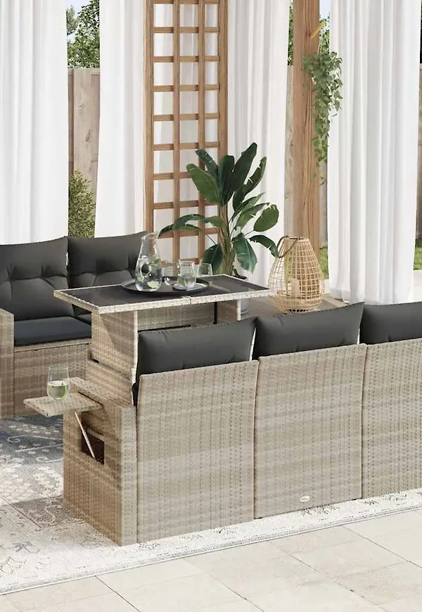 Fin bord som passar bra vid många olika tillfällen.