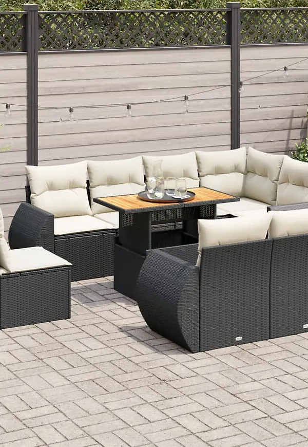 Stilren bord som passar bra vid många olika tillfällen.