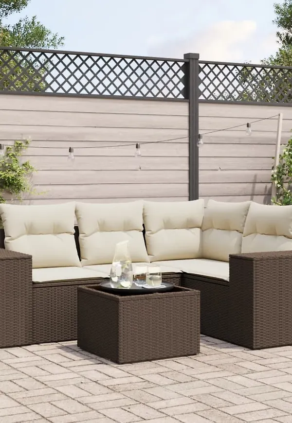 Brun loungegrupp som passar perfekt till sommaren 2025!