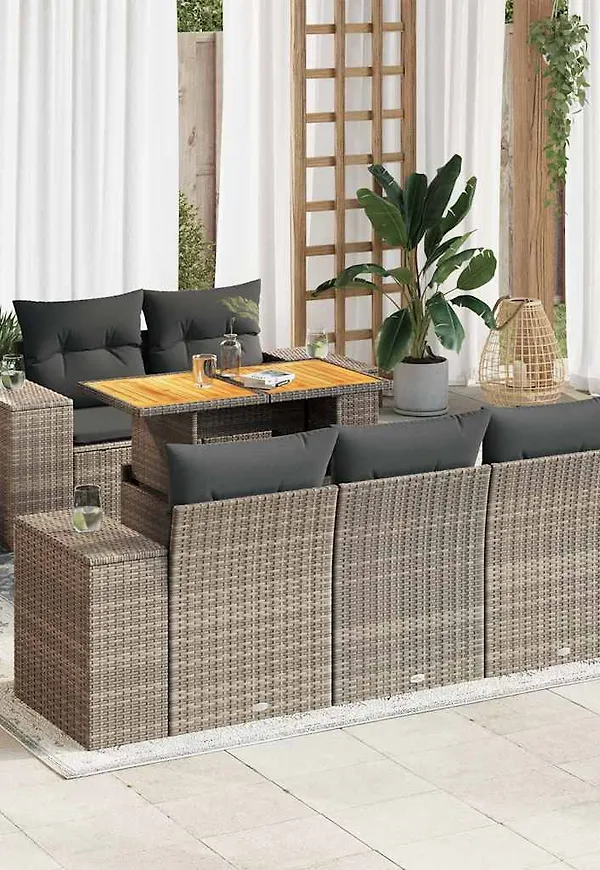 Smickrande bord som passar bra vid många olika tillfällen.