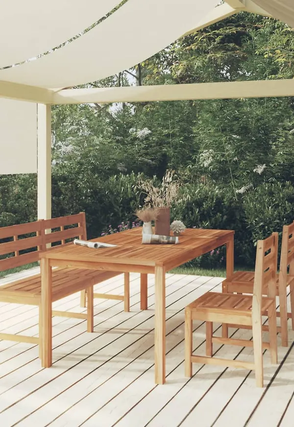 Moderiktig bord som passar bra vid många olika tillfällen.