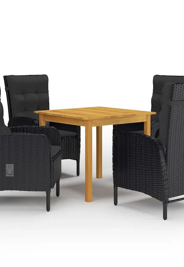 Moderiktig Stol som passar bra vid många olika tillfällen.