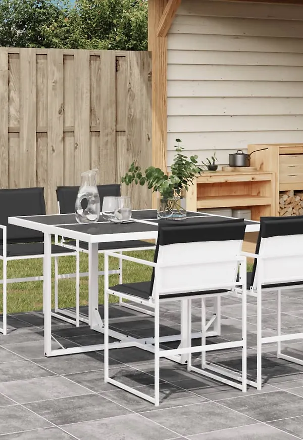 Fin bord som passar bra vid många olika tillfällen.