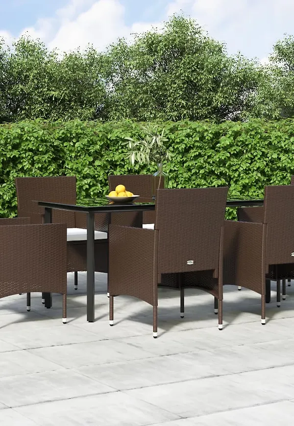 Stilriktig bord som passar bra vid många olika tillfällen.