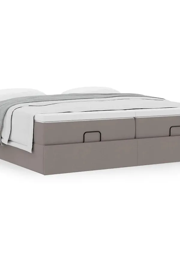 Supersnygg Säng som passar bra vid många olika tillfällen.