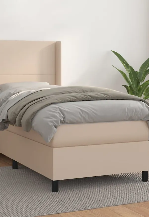 Trendig Säng som passar bra vid många olika tillfällen.