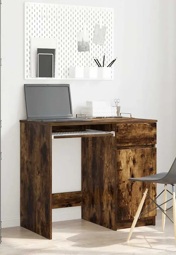 Brun vidaXL-skrivbord i ek i komfortabel modell.