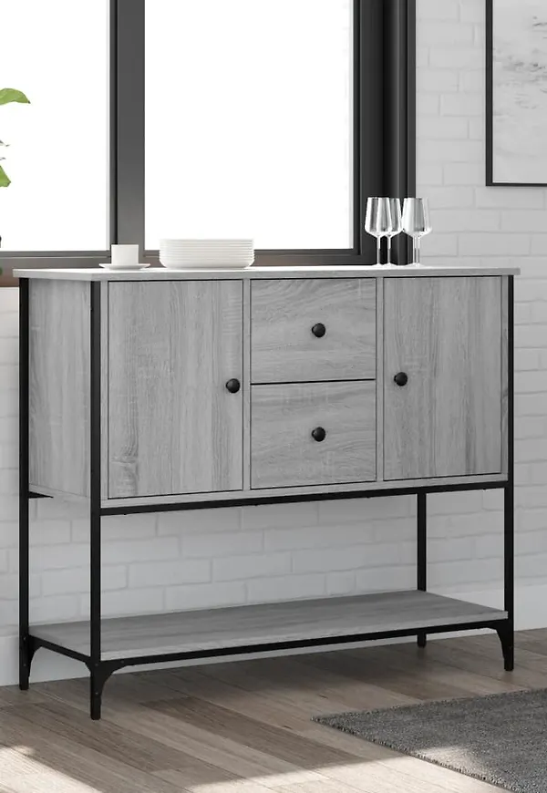 Stilriktig Skåp som passar bra vid många olika tillfällen.