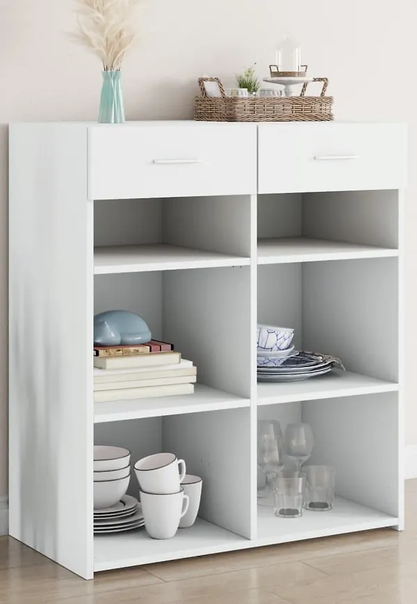 Elegant Skåp som passar bra vid många olika tillfällen.