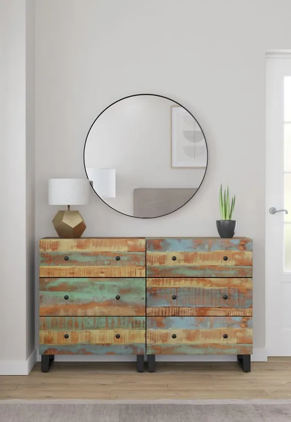 Jättefin vidaxl skåp i brun färg gjord i järn.