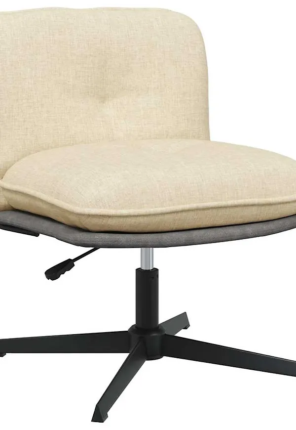 Klassisk Stol som passar bra vid många olika tillfällen.