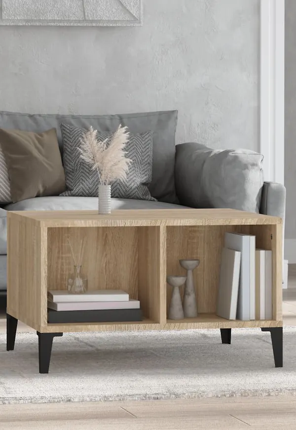 Fin vidaxl bord i brun färg gjord i ek.