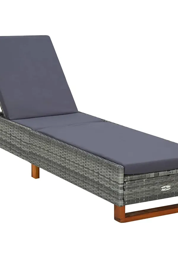 Cool Säng som passar bra vid många olika tillfällen.