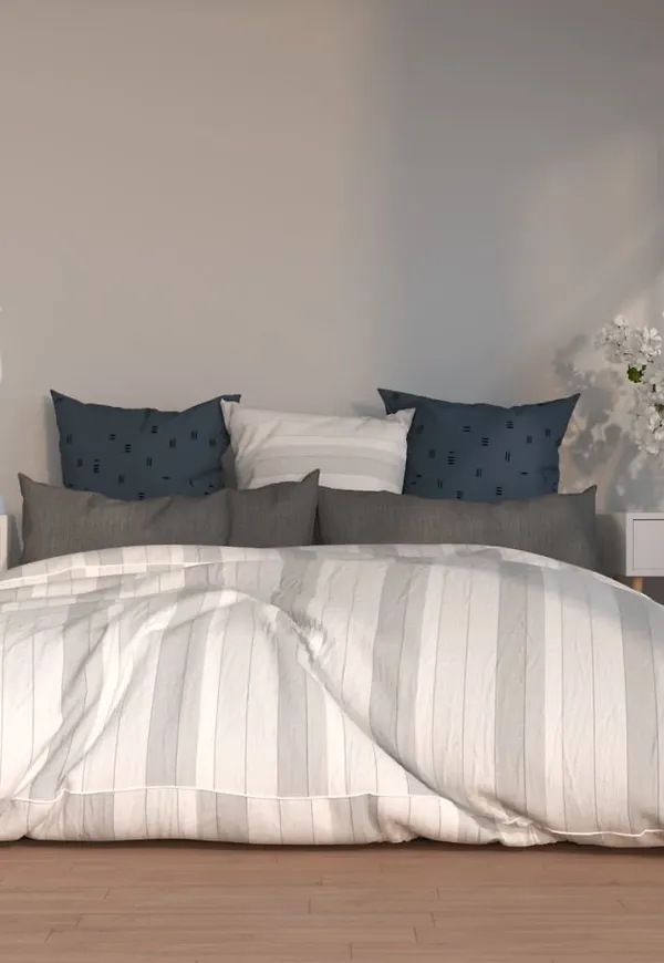 Vit vidaXL-nattduksbord i mysig modell.