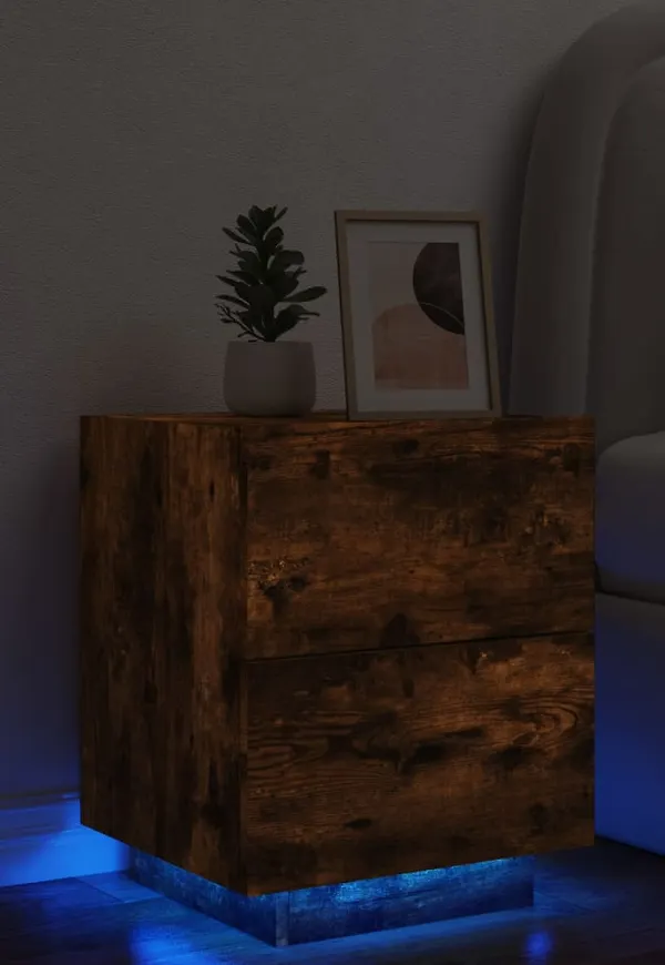 Jättesnygg bord som passar bra vid många olika tillfällen.