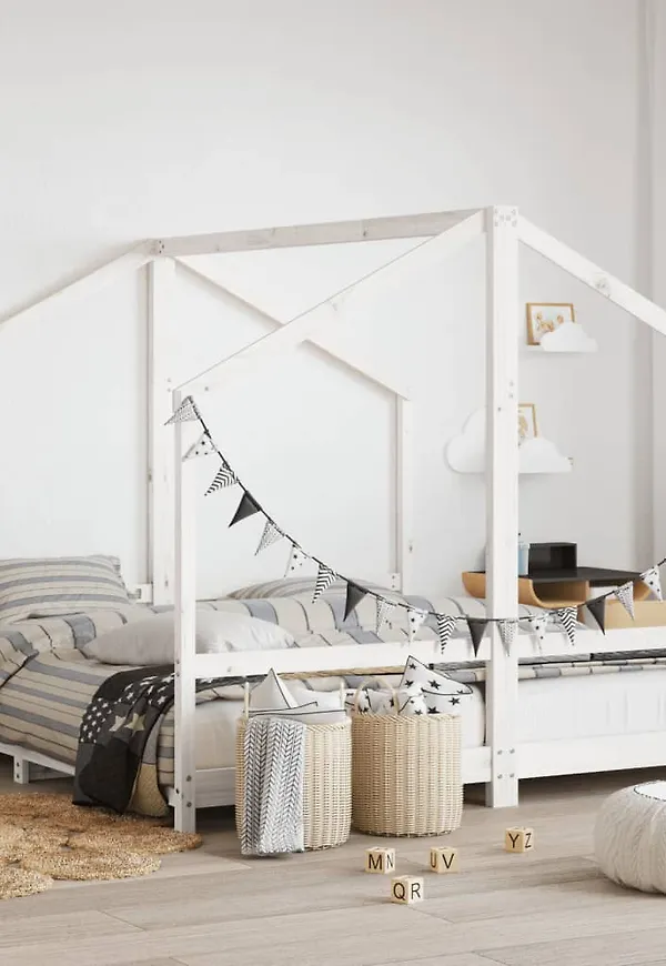 Barnsäng som passar perfekt till våren 2025!