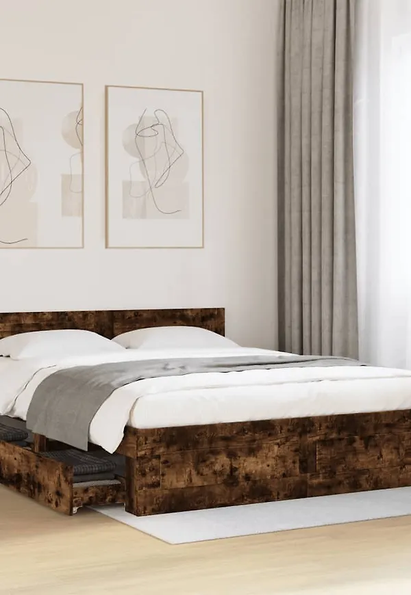 Klassisk Säng som passar bra vid många olika tillfällen.