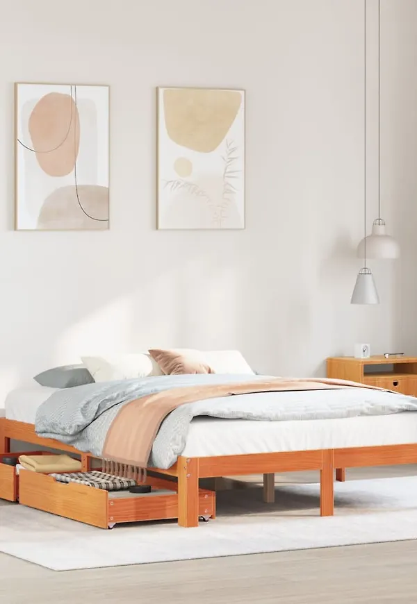 Brun vidaXL-säng i komfortabel modell.